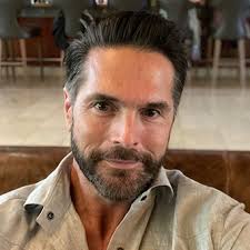 Mark Fidelman